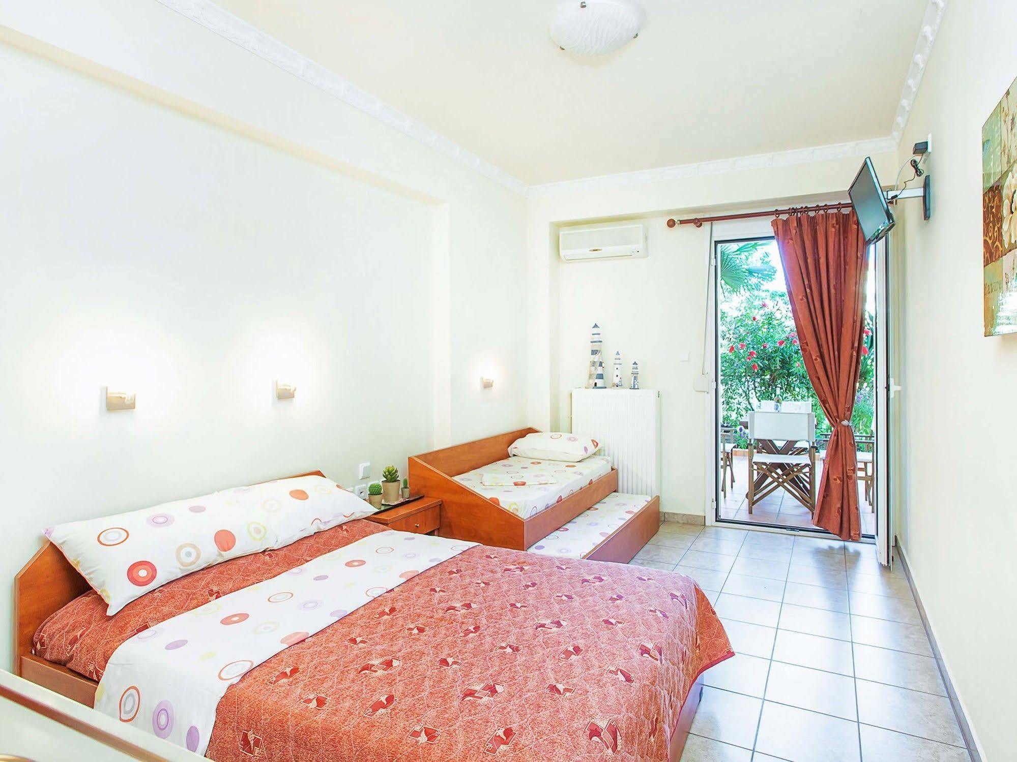 Casa Di Mare Poseidon Apartment Olympiakí Aktí Luaran gambar