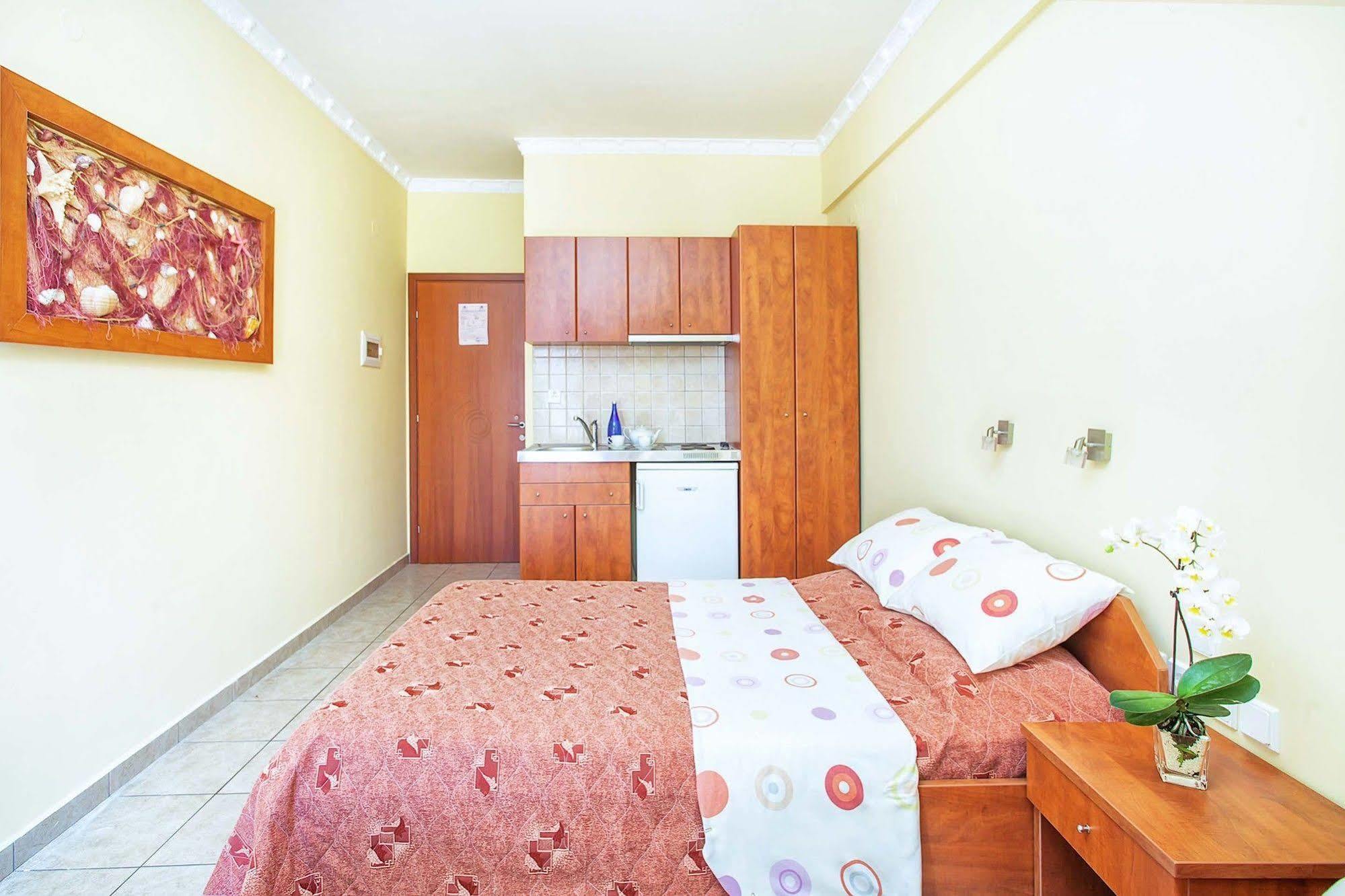 Casa Di Mare Poseidon Apartment Olympiakí Aktí Luaran gambar