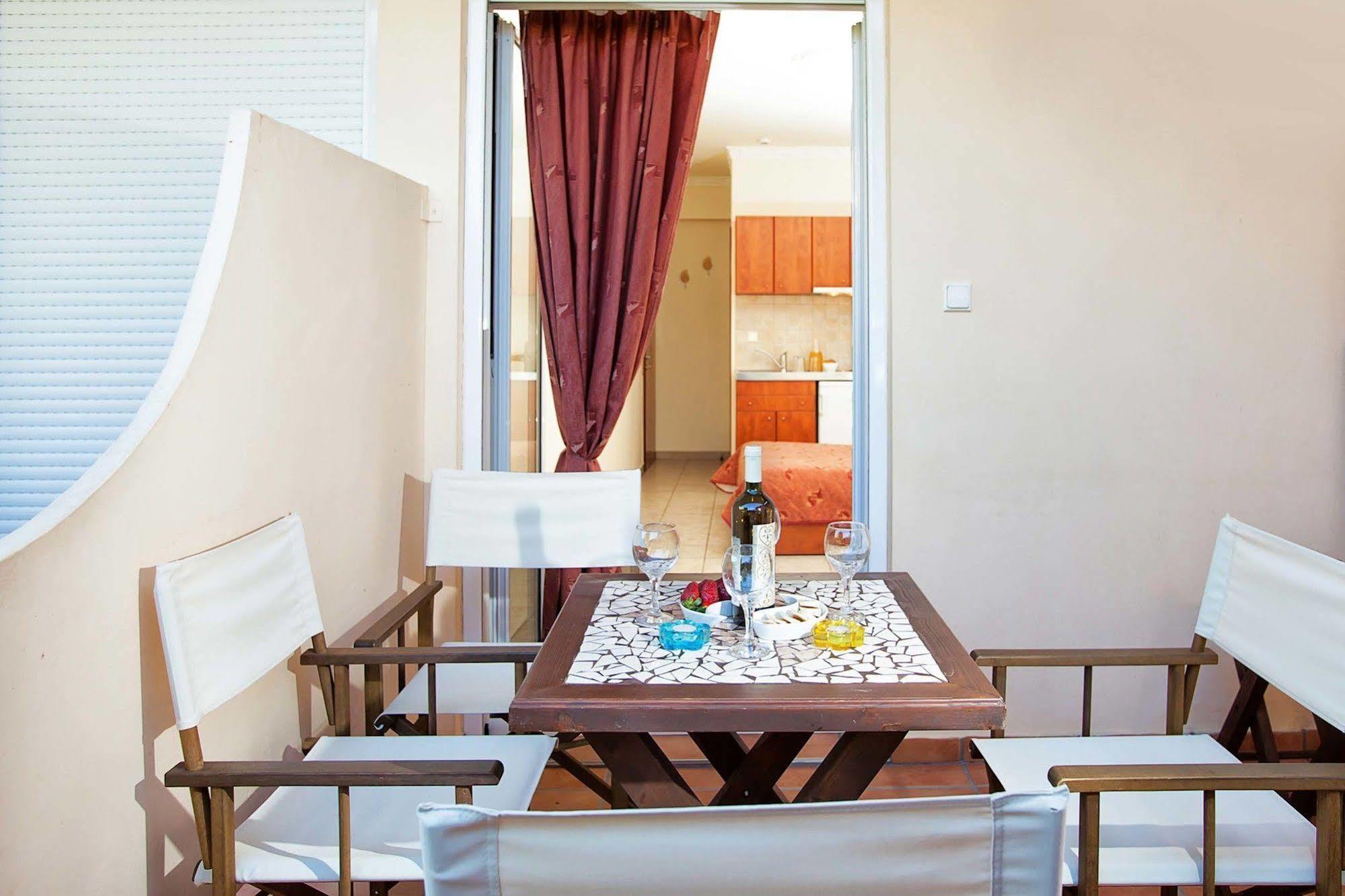 Casa Di Mare Poseidon Apartment Olympiakí Aktí Luaran gambar